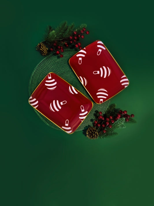 RED HOLIDAY CHARM PLATE