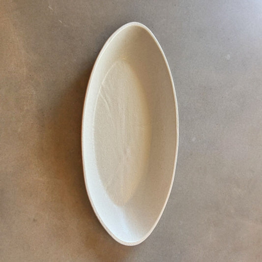 OVAL SHAPED SERVING PLATE