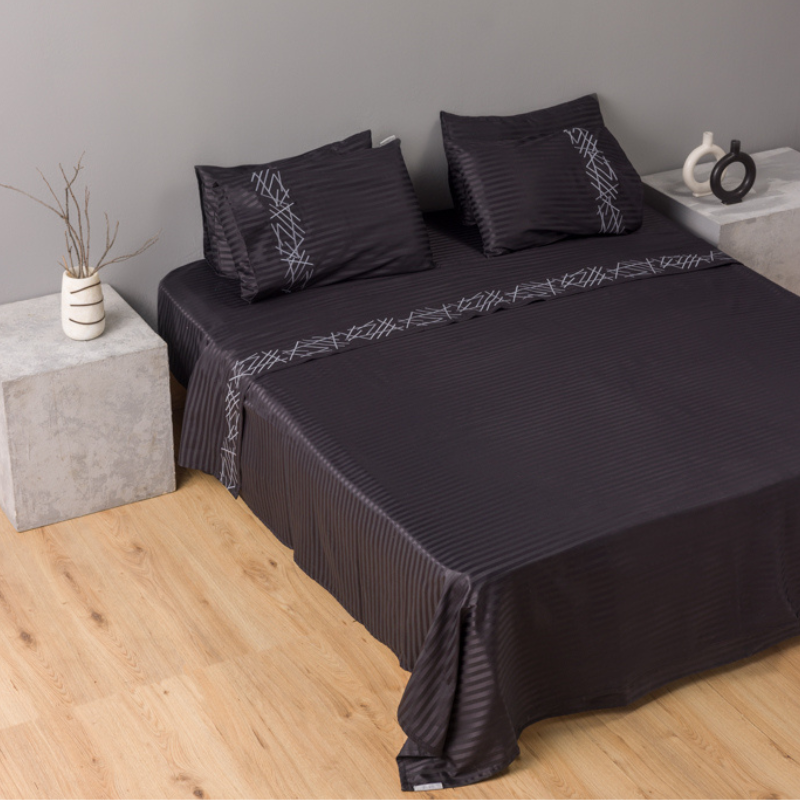 LINED CROSS SET SATIN BED SHEETS